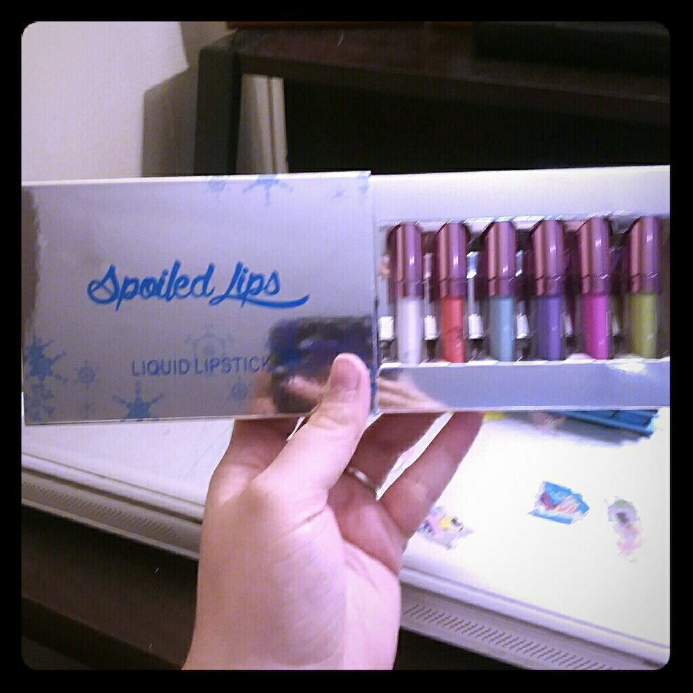 spoiled lips neon mini liquid lipsticks